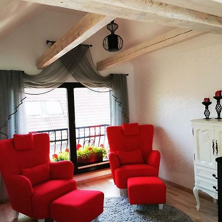 Kuninga 24 Apartment Parnu Bagian luar foto