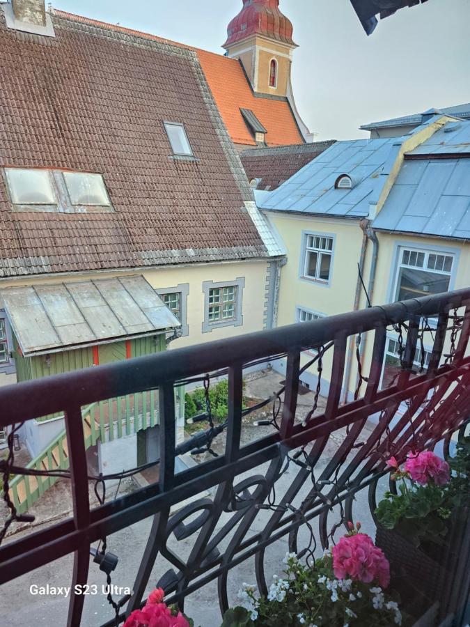 Kuninga 24 Apartment Parnu Bagian luar foto